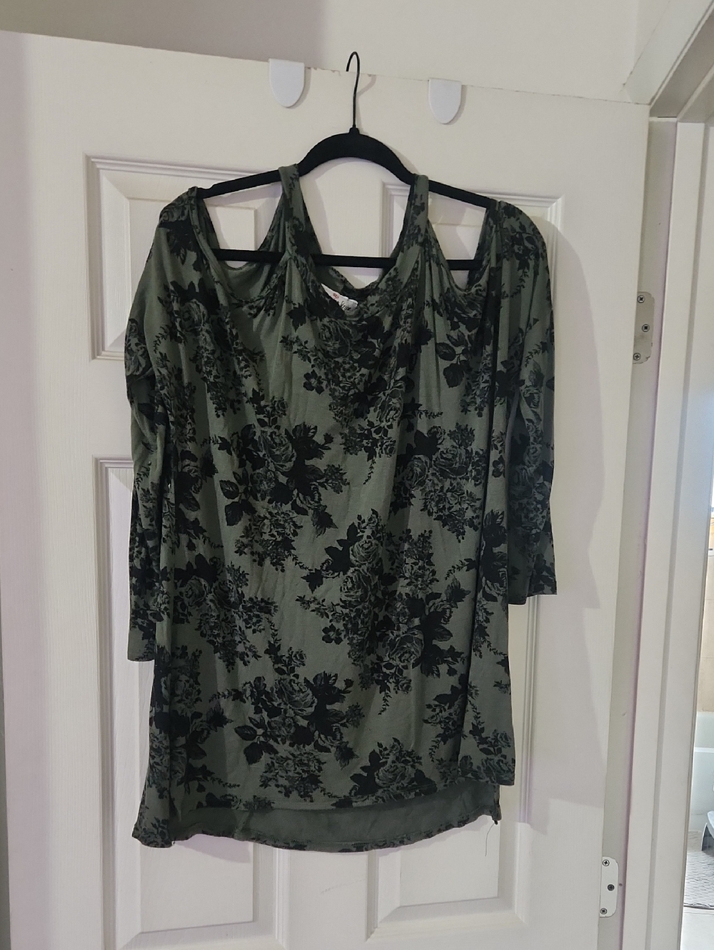 Olive Green Floral Cold-Shoulder Tunic Top